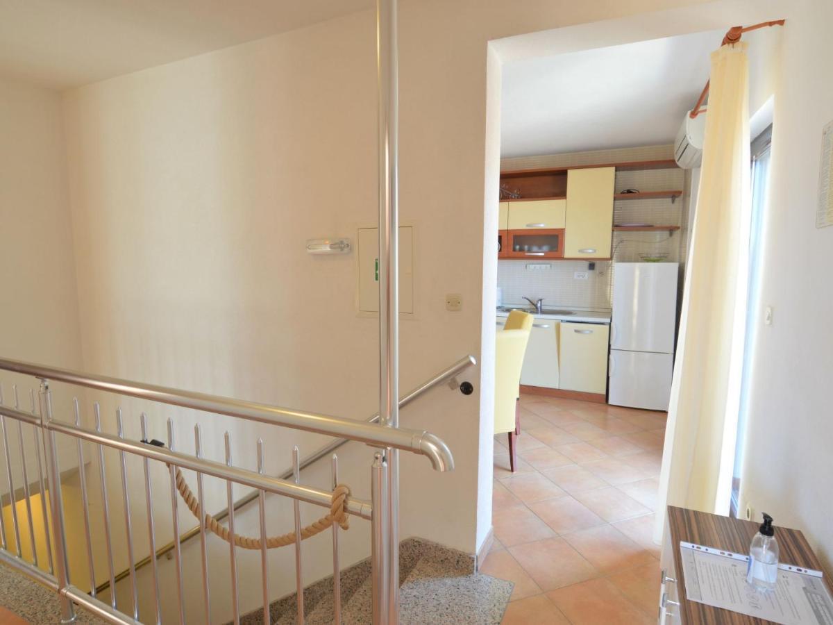 Apartment Viktor-2 By Interhome トロギール エクステリア 写真