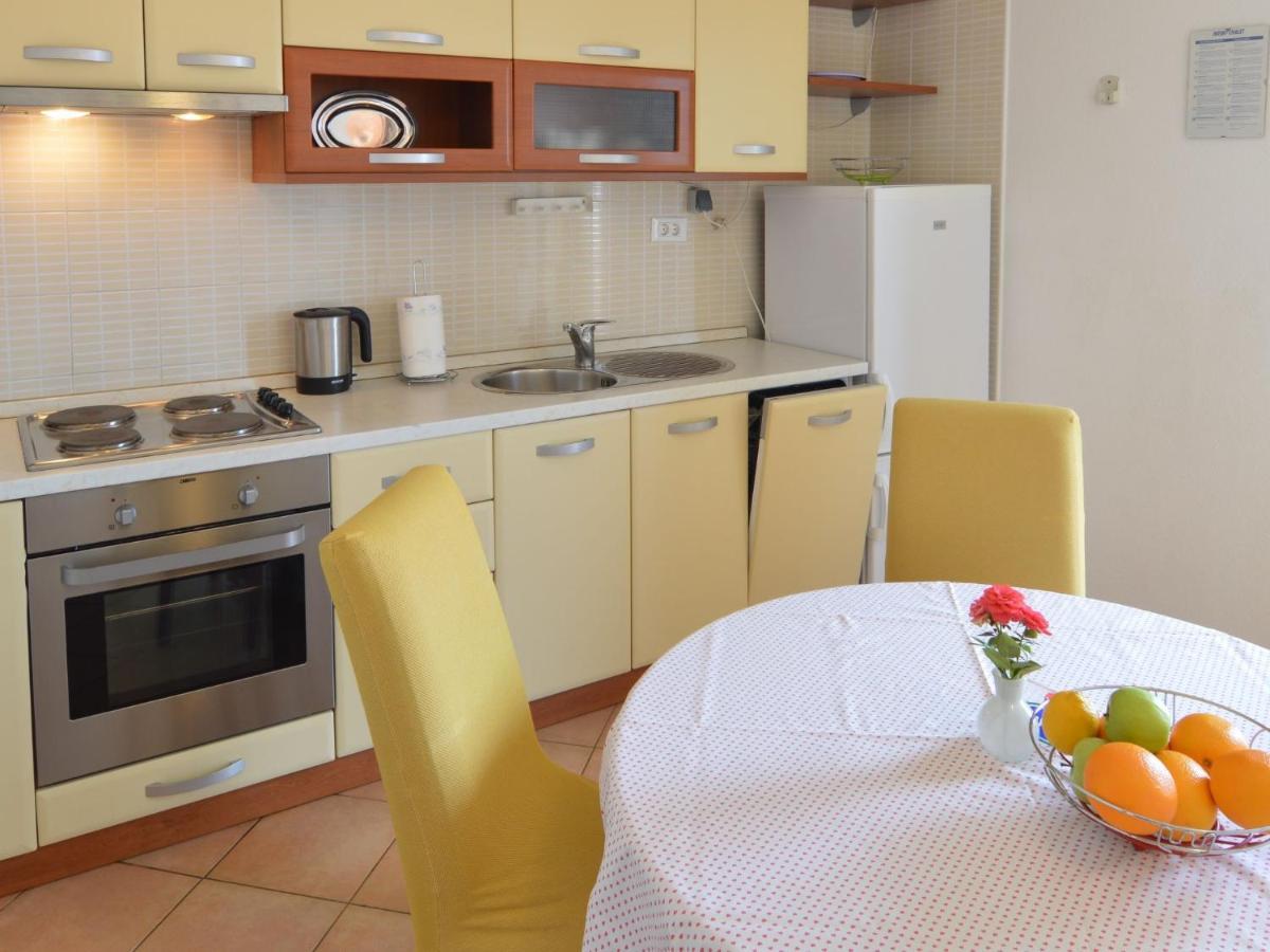 Apartment Viktor-2 By Interhome トロギール エクステリア 写真